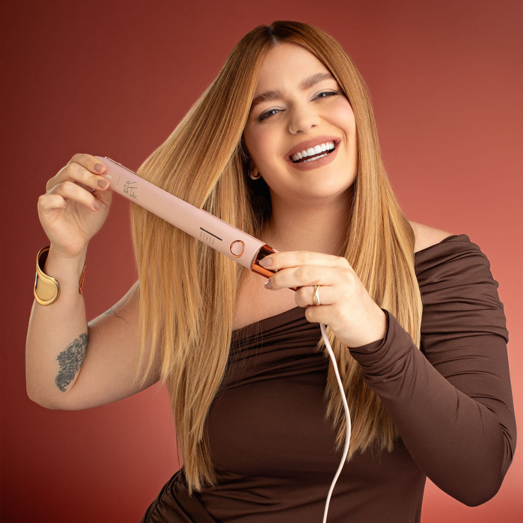 Prancha Britânia Linha Viih Tube Titanium 230°C BPR04 - Bivolt